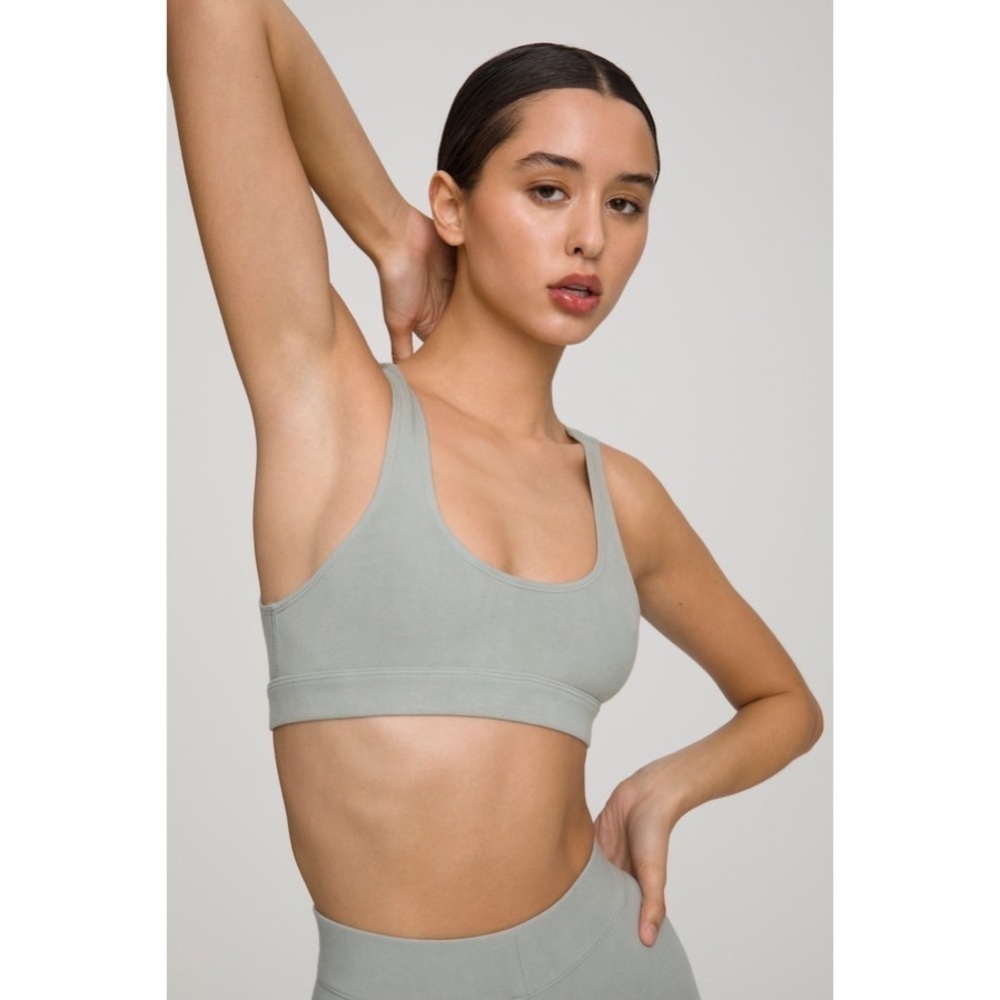 Good American- Essential Scoop Lounge Bra- Large